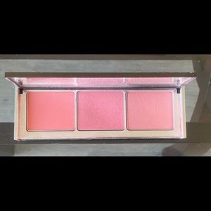 Scott Barnes Chic Cheek Palette: SAMBA